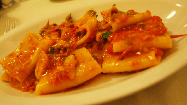 Paccheri di Gragnano con sughetto al coniglio ischitano